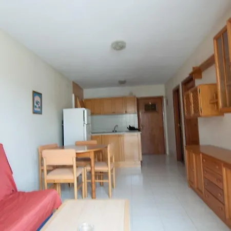 Apartamentos Marblau Los Iris- Julio Y Agosto Solo Familias Gandia Exterior photo